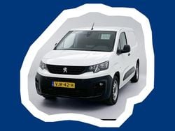 Wit Gebruikt 2021 Peugeot Partner Premium Van | € 11.745 (Goede deal)