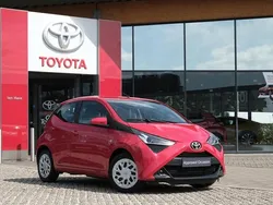 Gebruikt 2021 Toyota Aygo X-play Hatchback | € 13.999 (Iets duurder)