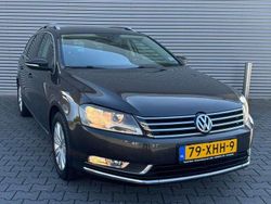 Bruin Gebruikt 2012 VW Passat Stationwagen | € 4.000 (Super prijs)