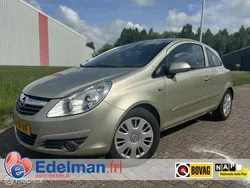 Beige, metallic lak Gebruikt 2007 Opel Corsa Hatchback | € 1.950 (Eerlijke prijs)