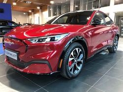 Rood Gebruikt 2021 Ford Mustang Extended Range Sedan | € 66.990