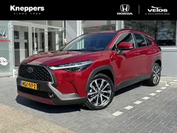 Rood Gebruikt 2023 Toyota Corolla Cross Style SUV | € 37.950 (Iets duurder)