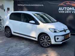 Wit Gebruikt 2018 VW up! high up! Hatchback | € 10.450 (Iets duurder)