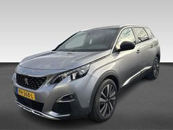 Grijs Gebruikt 2017 Peugeot 5008 GT-line MPV | € 14.888 (Iets duurder)