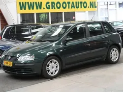 Groen Gebruikt 2003 Fiat Stilo Dynamic Hatchback | € 699 (Goede deal)