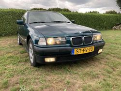 Gebruikt 1998 BMW 318 Executive Sedan | € 1.750 (Eerlijke prijs)