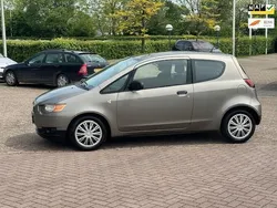 Grijs Gebruikt 2009 Mitsubishi Colt Inform Hatchback | € 2.150 (Eerlijke prijs)