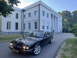 Zwart Gebruikt 2001 Jaguar XJR Supercharged Sedan | € 9.750