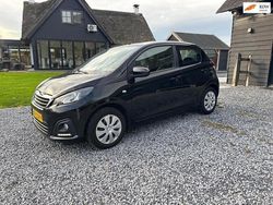 Zwart Gebruikt 2016 Peugeot 108 Active Hatchback | € 6.999 (Eerlijke prijs)