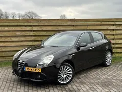 Zwart Gebruikt 2012 Alfa Romeo Giulietta Hatchback | € 4.995 (Goede deal)