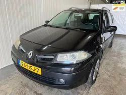 Zwart Gebruikt 2009 Renault Mégane GrandTour Business Stationwagen | € 1.999 (Eerlijke prijs)