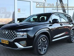 Zwart Gebruikt 2021 Hyundai Santa Fe Comfort SUV | € 35.740 (Eerlijke prijs)