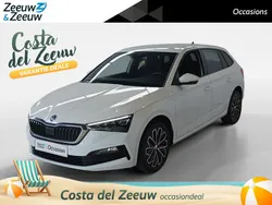 Licht wit Gebruikt 2022 Skoda Scala Business Line Hatchback | € 17.935 (Eerlijke prijs)