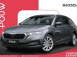 Grijs Gebruikt 2025 Skoda Octavia Business Line Stationwagen | € 34.900 (Iets duurder)
