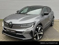 Grijs Gebruikt 2024 Renault Mégane Iconic Hatchback | € 40.618