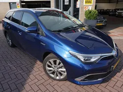 Blauw Gebruikt 2015 Toyota Auris Hybrid Stationwagen | € 12.785 (Eerlijke prijs)