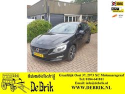 Zwart Gebruikt 2018 Volvo V60 Dynamic Stationwagen | € 14.750 (Super prijs)