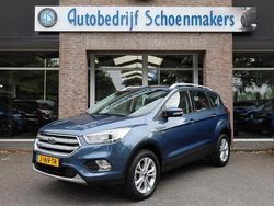 Blauw Gebruikt 2019 Ford Kuga Titanium SUV | € 18.440 (Eerlijke prijs)