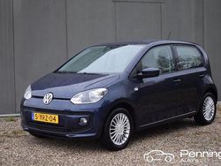 Blauw (metallic) Gebruikt 2014 VW up! high up! Hatchback | € 5.950