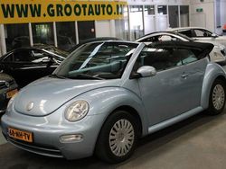 Blauw, metallic lak Gebruikt 2003 VW Beetle Cabriolet | € 2.944 (Eerlijke prijs)