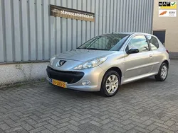 Grijs Gebruikt 2010 Peugeot 206+ Hatchback | € 2.950 (Eerlijke prijs)