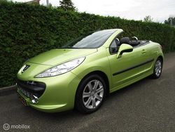 Geel Gebruikt 2007 Peugeot 207 CC Cabriolet | € 5.950 (Duur)