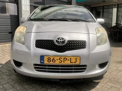 Grijs Gebruikt 2006 Toyota Yaris Sol Hatchback | € 3.999 (Eerlijke prijs)