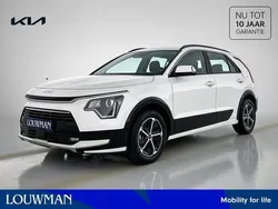 Wit Nieuw 2025 Kia Niro Play SUV | € 37.750 (Eerlijke prijs)