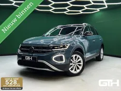 Blauw Gebruikt 2024 VW T-Roc IQ Drive SUV | € 32.950 (Goede deal)