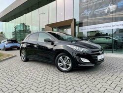 Zwart Gebruikt 2015 Hyundai i30 Sedan | € 15.450