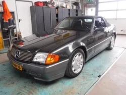 Grijs Gebruikt 1992 Mercedes 300 | € 17.250