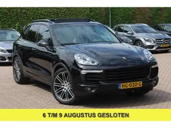 Zwart, metallic lak Gebruikt 2015 Porsche Cayenne SUV | € 32.950 (Eerlijke prijs)
