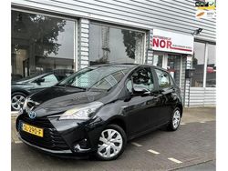 Zwart Gebruikt 2018 Toyota Yaris Hatchback | € 9.900 (Goede deal)