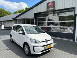 Wit Gebruikt 2018 VW up! move up! Hatchback | € 9.250 (Eerlijke prijs)