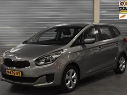 Grijs Gebruikt 2013 Kia Carens Comfort MPV | € 10.450 (Eerlijke prijs)