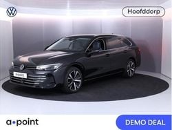 Zwart Gebruikt 2025 VW Passat Business Stationwagen | € 42.949