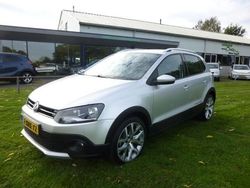 Grijs Gebruikt 2014 VW Polo Cross Hatchback | € 12.950 (Iets duurder)