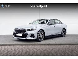 M brooklyn grau Gebruikt 2025 BMW i5 Shadowline Sedan | € 69.900