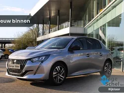 Grijs Gebruikt 2024 Peugeot 208 Allure Hatchback | € 19.950 (Eerlijke prijs)