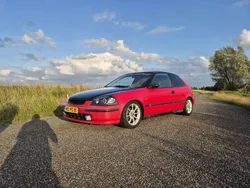 Rood Gebruikt 1995 Honda Civic S Hatchback | € 3.250