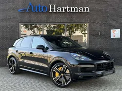 Zwart Gebruikt 2020 Porsche Cayenne Turbo S SUV | € 99.900 (Goede deal)
