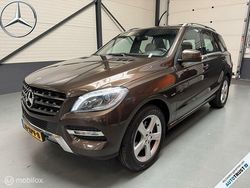 Bruin Gebruikt 2012 Mercedes 250 SUV | € 17.950 (Eerlijke prijs)