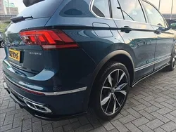 Blauw Gebruikt 2023 VW Tiguan Business SUV | € 39.500 (Eerlijke prijs)