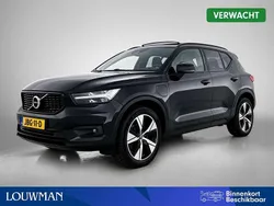 Zwart Gebruikt 2022 Volvo XC40 R-Design SUV | € 34.945 (Eerlijke prijs)