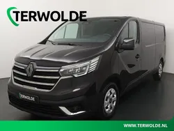 Noir midnight Nieuw 2024 Renault Trafic Van | € 26.400 (Eerlijke prijs)