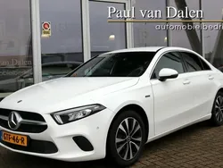 Wit Gebruikt 2020 Mercedes A250 Premium Sedan | € 25.795 (Goede deal)
