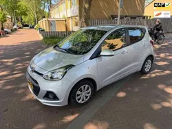 Grijs Gebruikt 2016 Hyundai i10 Hatchback | € 5.999 (Goede deal)