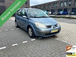 Blauw Gebruikt 2006 Renault Scénic II MPV | € 1.694 (Eerlijke prijs)