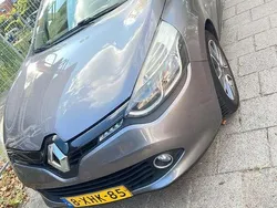 Grijs Gebruikt 2014 Renault Clio IV Night&Day Hatchback | € 4.200 (Goede deal)