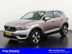 Grijs Gebruikt 2022 Volvo XC40 Inscription SUV | € 30.895 (Super prijs)